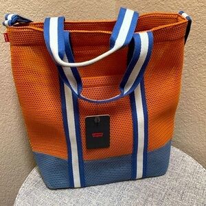 🔹NEW....LEVI’S MESH ICON TOTE..,